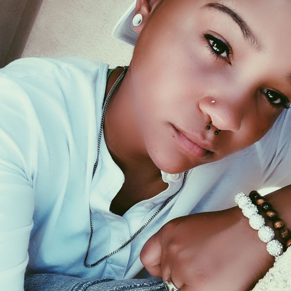 Meet your Posher, Iamspyda